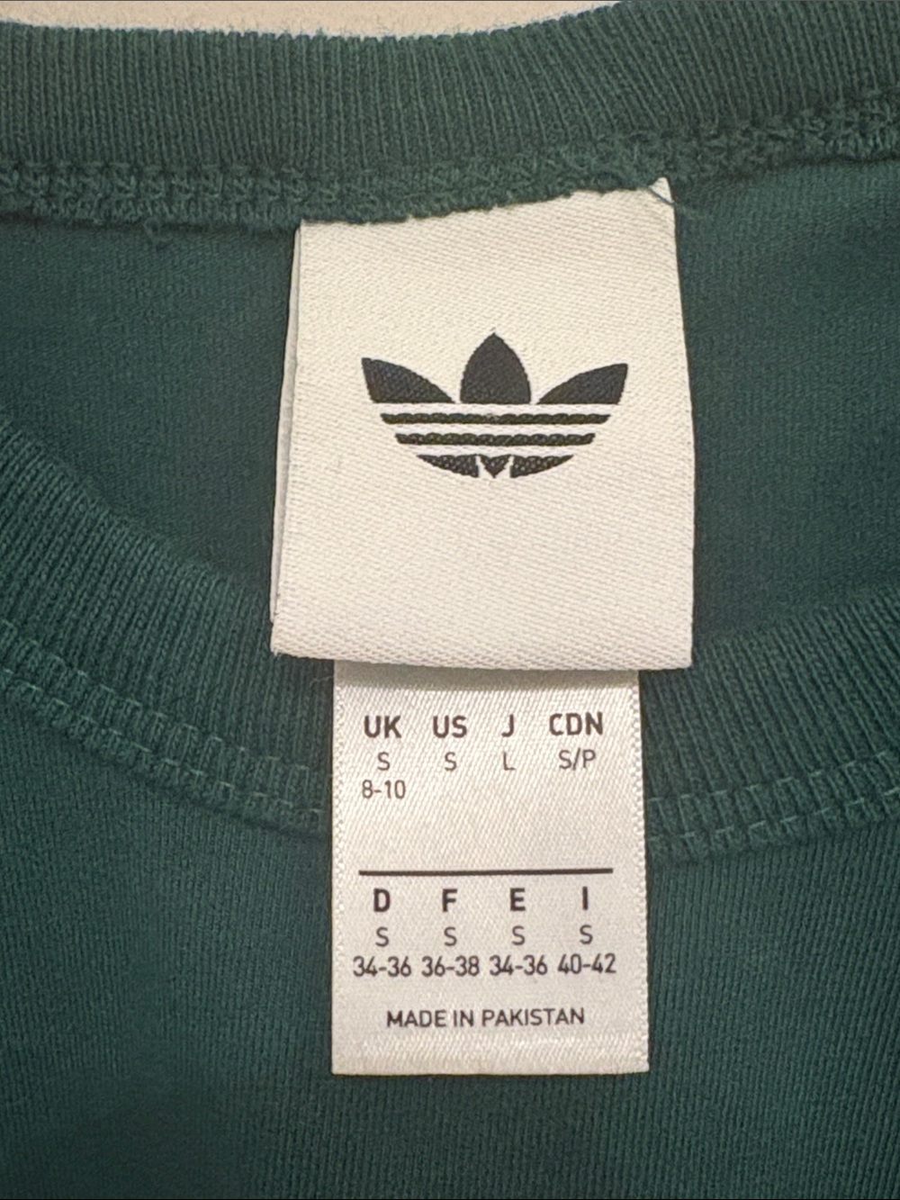 ADIDAS TRICOLOR T-Shirt - Picture 2 of 2